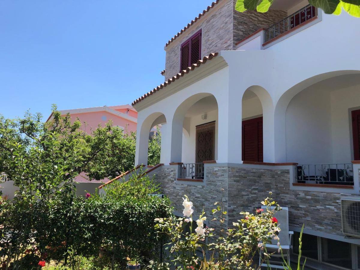 Appartamento In Villa Andreina أروسييْ المظهر الخارجي الصورة